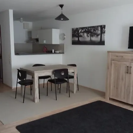Ferienwohnung Tubingen-kirchentellinsfurt * Kirchentellinsfurt